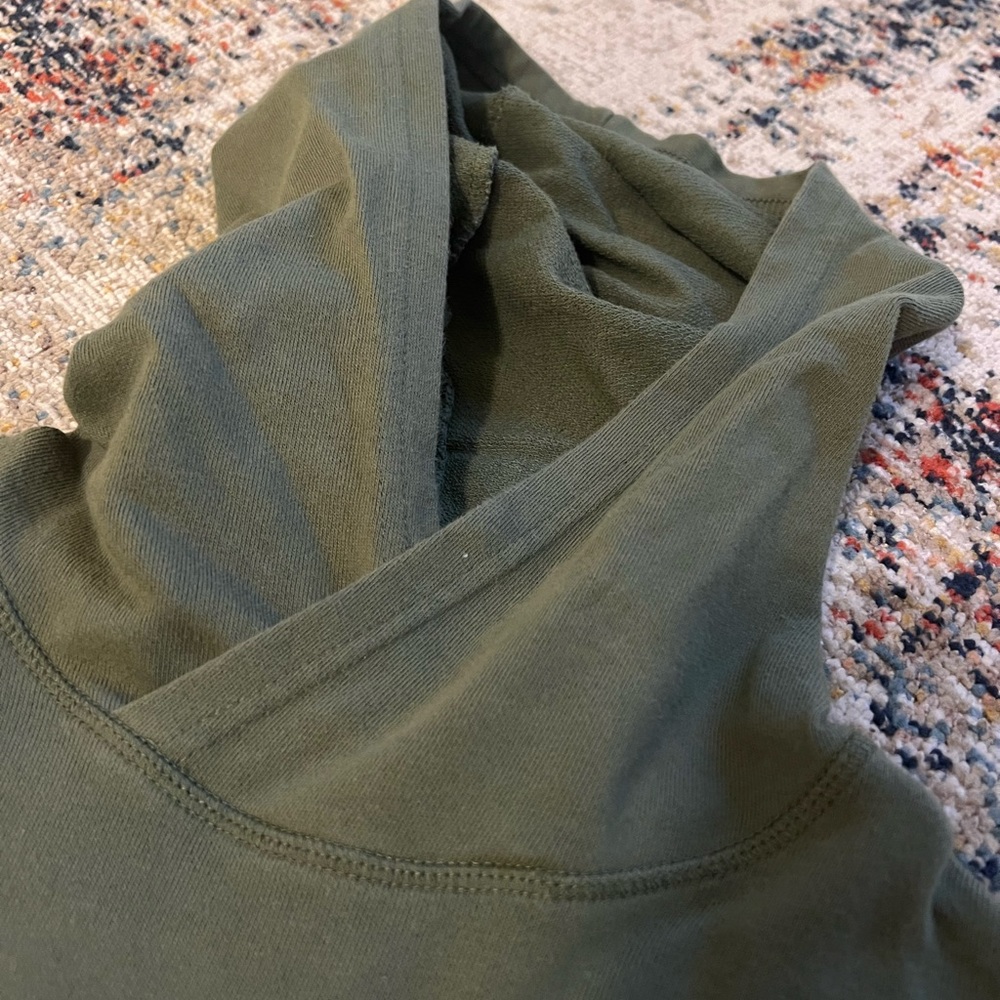 Boys Old Navy/Pop Sugar Simpson pullover - Picture 5 of 8